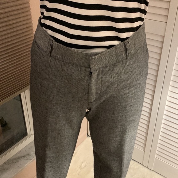BANANA Republic Size 4 Gray Pants- Good Condition - Picture 5 of 15
